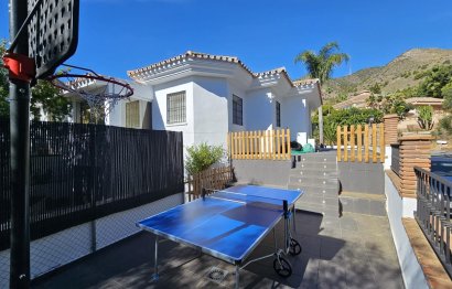 Resale - House - Detached Villa - Benalmádena - Benalmadena Centro