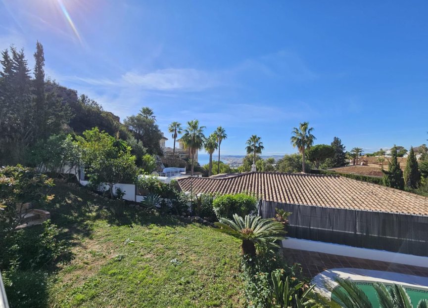 Resale - House - Detached Villa - Benalmádena - Benalmadena Centro