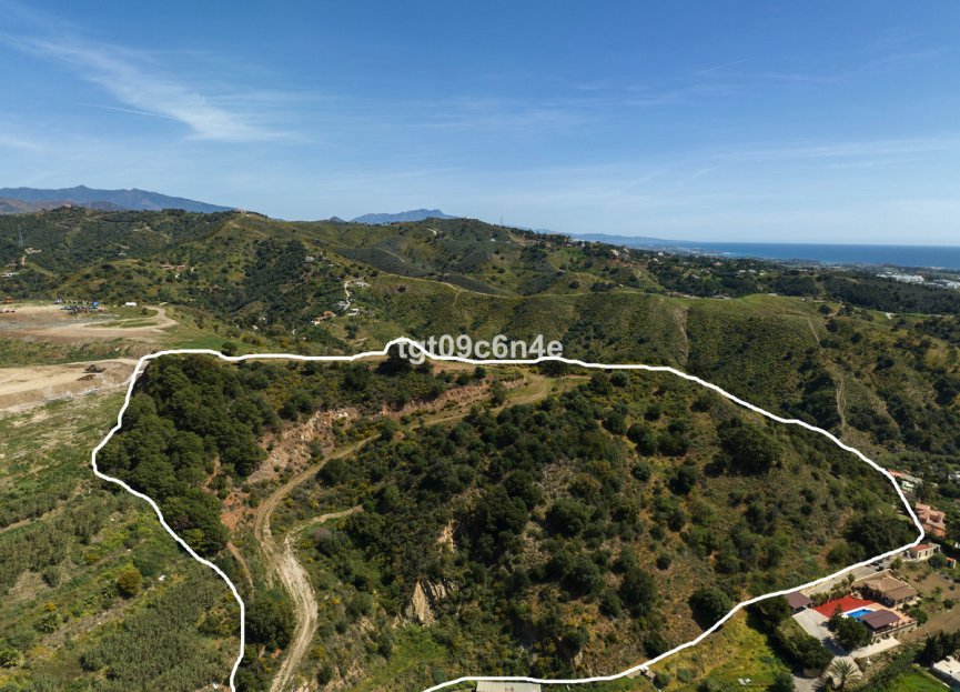 Resale - Plot - Land - Estepona - Estepona Centro