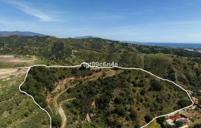 Resale - Plot - Land - Estepona - Estepona Centro