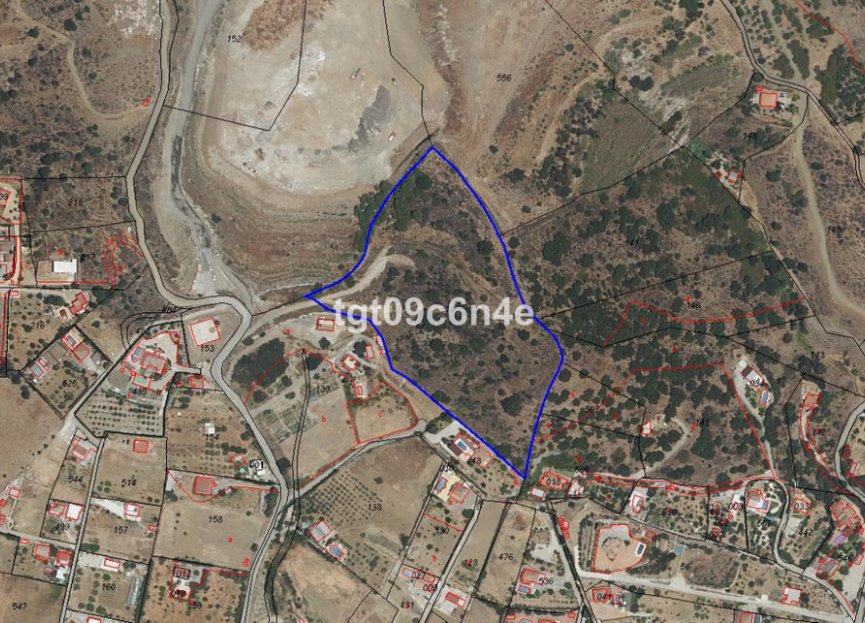 Resale - Plot - Land - Estepona - Estepona Centro