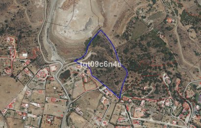 Resale - Plot - Land - Estepona - Estepona Centro