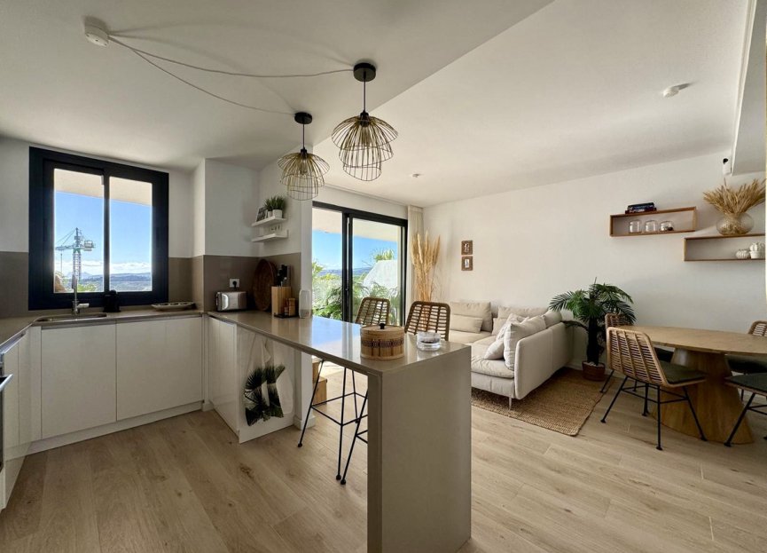 Resale - Apartment - Ground Floor Apartment - Estepona - Estepona Centro