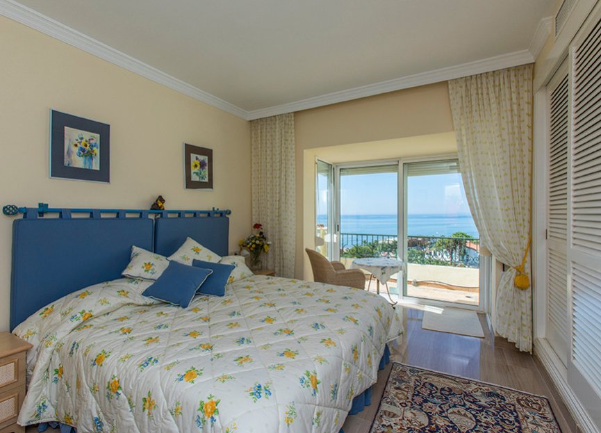 Resale - Apartment - Penthouse - Marbella - Elviria