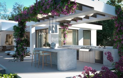 Resale - House - Detached Villa - Marbella - Nueva Andalucia