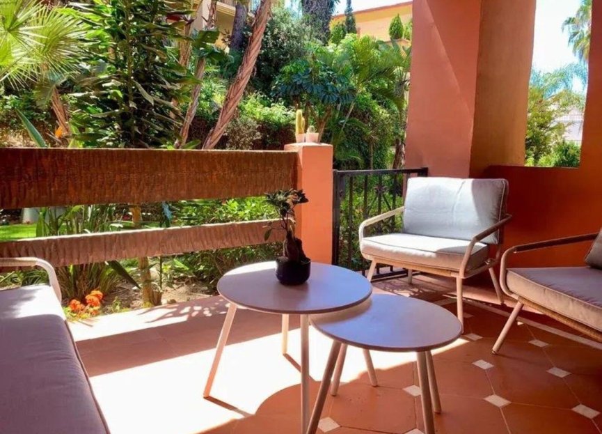 Resale - Apartment - Ground Floor Apartment - Marbella - Elviria