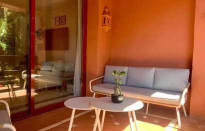 Resale - Apartment - Ground Floor Apartment - Marbella - Elviria