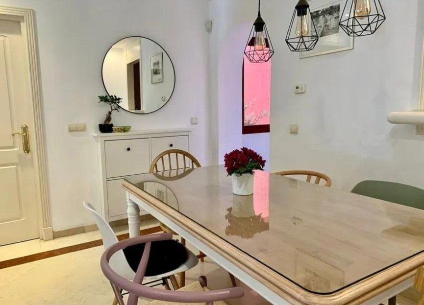 Resale - Apartment - Ground Floor Apartment - Marbella - Elviria