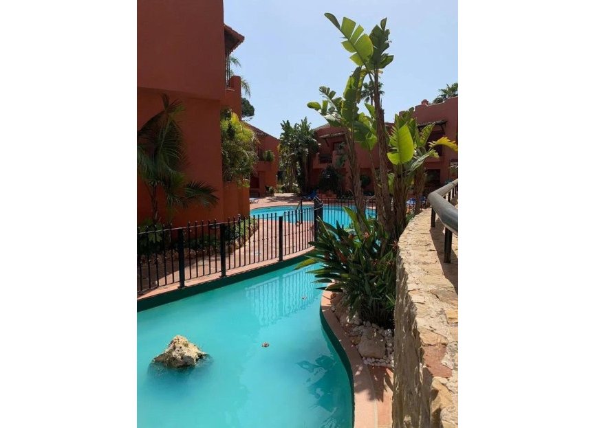 Resale - Apartment - Ground Floor Apartment - Marbella - Elviria