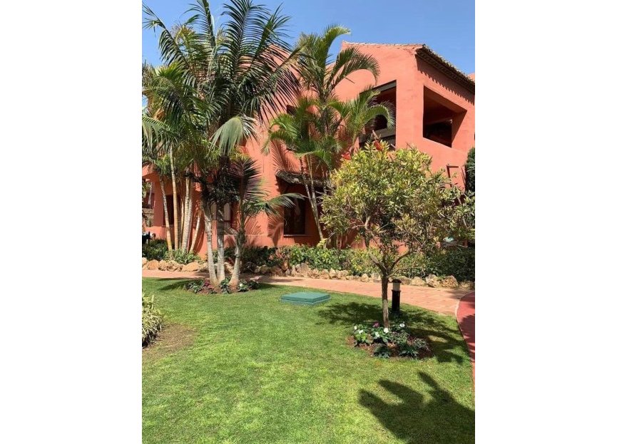 Resale - Apartment - Ground Floor Apartment - Marbella - Elviria