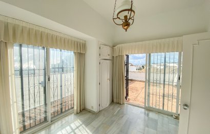 Resale - House - Detached Villa - Mijas - Calahonda