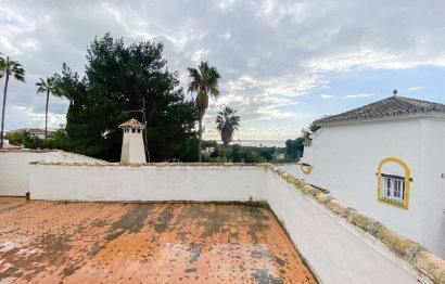 Resale - House - Detached Villa - Mijas - Calahonda