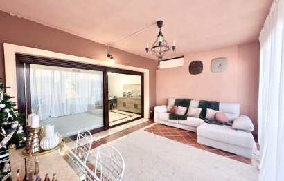 Resale - House - Townhouse - Estepona - Estepona Centro