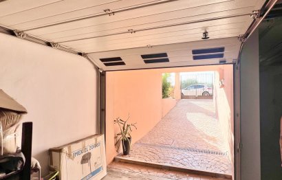 Resale - House - Townhouse - Estepona - Estepona Centro