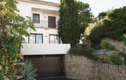 Resale - House - Detached Villa - Benahavís - Los Arqueros