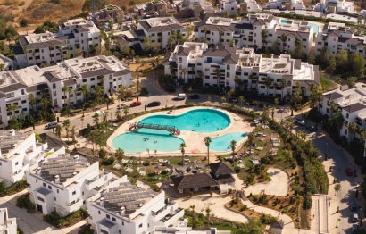 Resale - Apartment - Ground Floor Apartment - Estepona - Estepona Centro