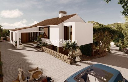 Resale - House - Detached Villa - Estepona - Estepona Centro