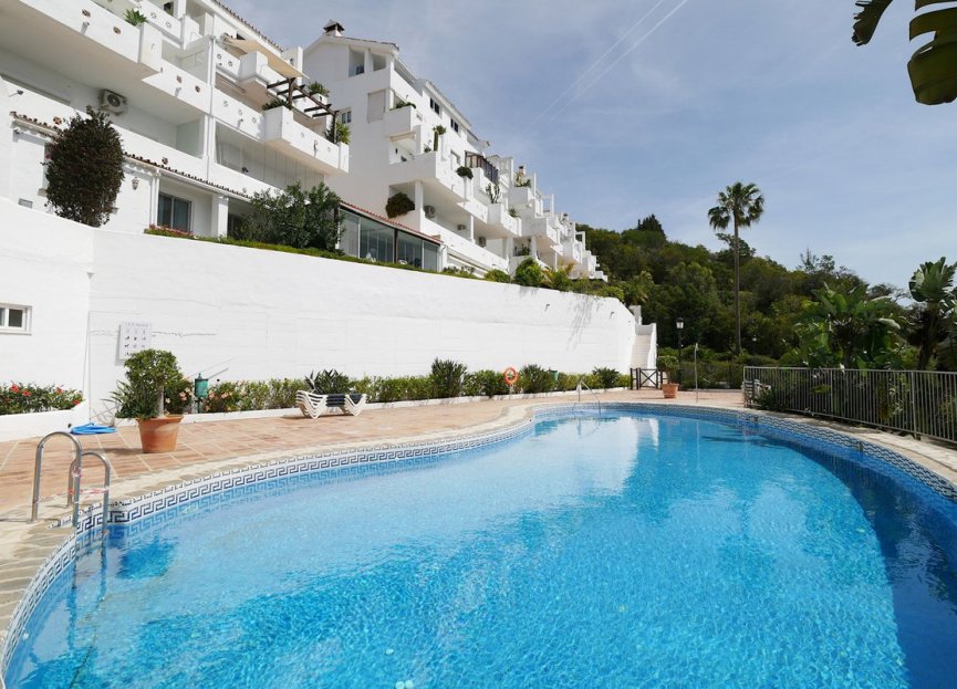 Resale - Apartment - Penthouse - Marbella - La Mairena