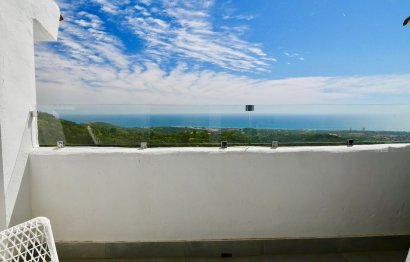 Resale - Apartment - Penthouse - Marbella - La Mairena