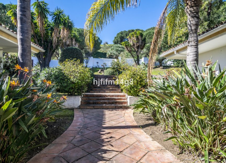 Resale - House - Detached Villa - Marbella - Las Brisas