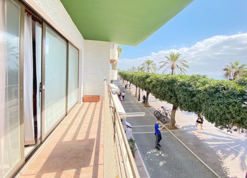 Resale - Apartment - Middle Floor Apartment - Marbella - Marbella Centro