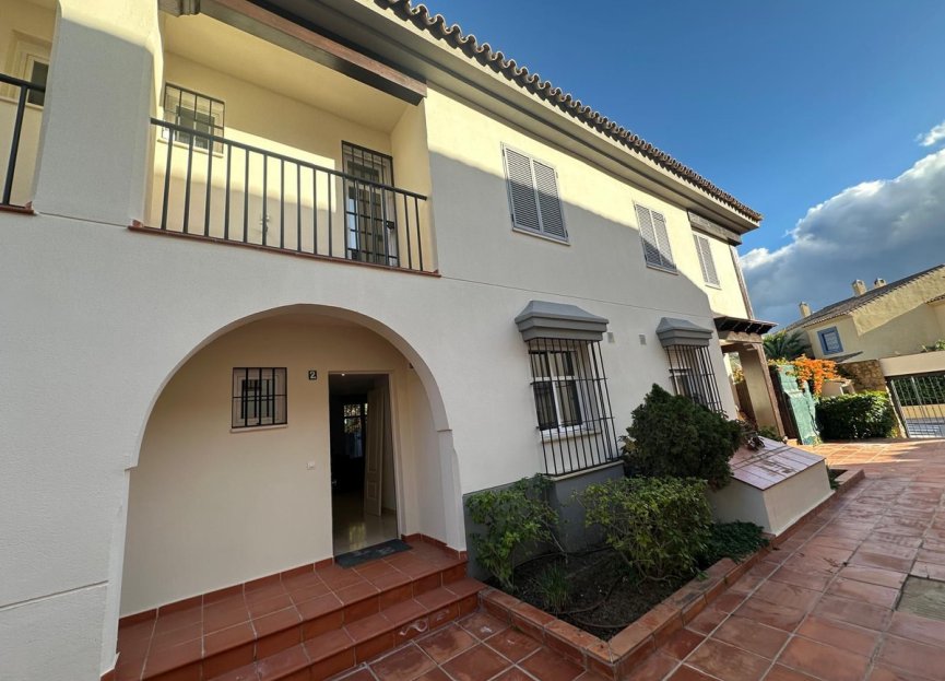 Resale - House - Townhouse - Marbella - Marbella Centro