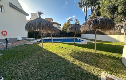 Resale - House - Townhouse - Marbella - Marbella Centro