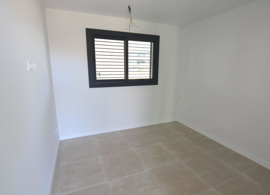 Resale - Apartment - Ground Floor Apartment - Fuengirola - Fuengirola Centro