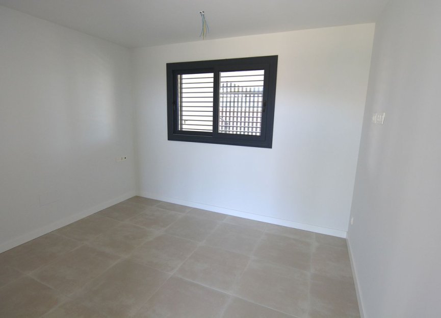 Resale - Apartment - Ground Floor Apartment - Fuengirola - Fuengirola Centro