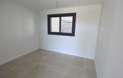 Resale - Apartment - Ground Floor Apartment - Fuengirola - Fuengirola Centro