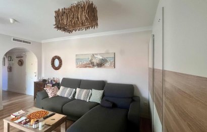 Resale - Apartment - Top Floor Apartment - Marbella - Nueva Andalucia