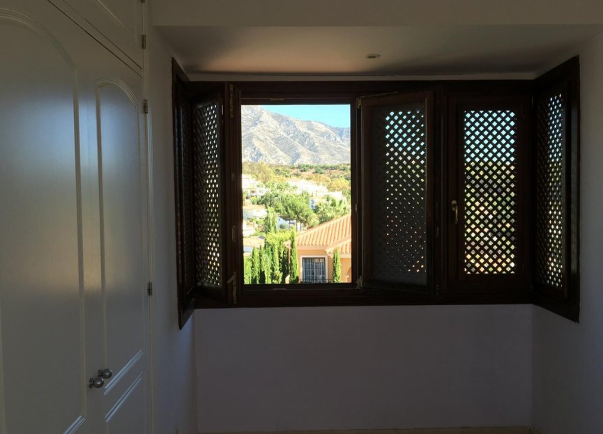 Reventa - House - Detached Villa - Marbella - Nueva Andalucia