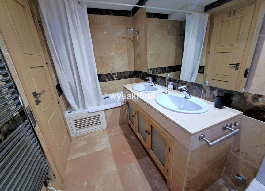 Resale - Apartment - Middle Floor Apartment - Manilva - La Duquesa