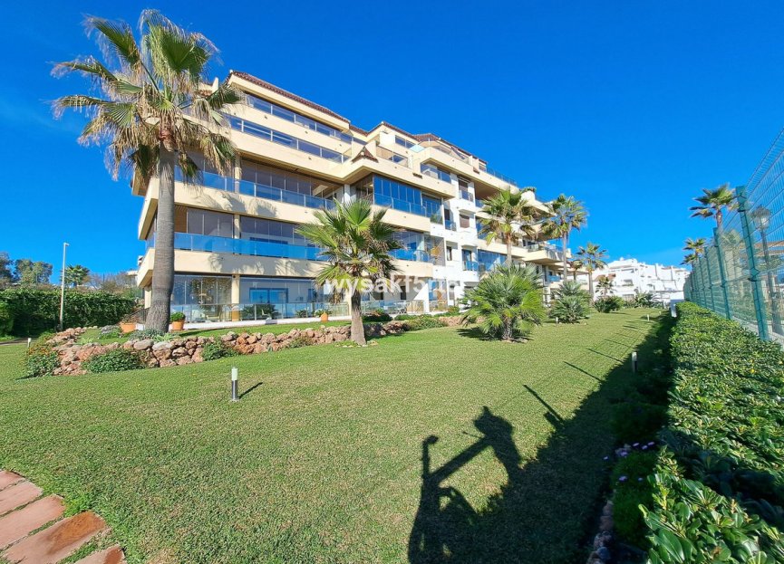 Resale - Apartment - Middle Floor Apartment - Manilva - La Duquesa