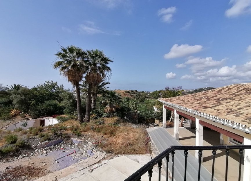 Resale - House - Detached Villa - Benahavís - La Quinta