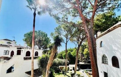 Reventa - House - Semi-Detached House - Marbella - Nueva Andalucia