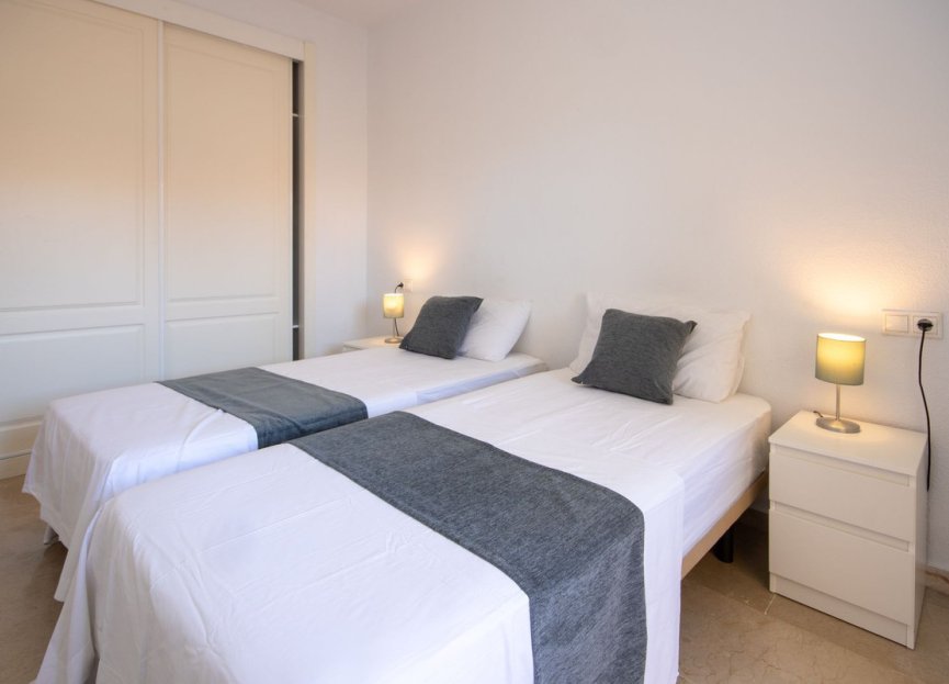 Resale - Apartment - Middle Floor Apartment - Mijas - La Cala De Mijas