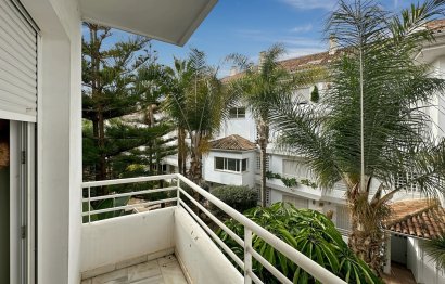 Resale - Apartment - Middle Floor Apartment - Marbella - Guadalmina Baja