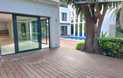 Resale - House - Detached Villa - Marbella - Nueva Andalucia