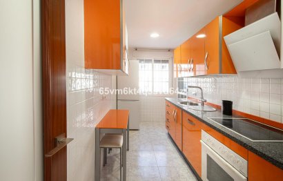 Resale - Apartment - Middle Floor Apartment - Fuengirola - Fuengirola Centro