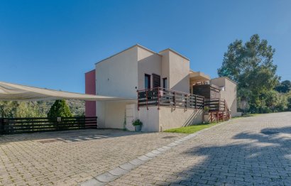 Resale - House - Detached Villa - Benahavís - Benahavís Centro