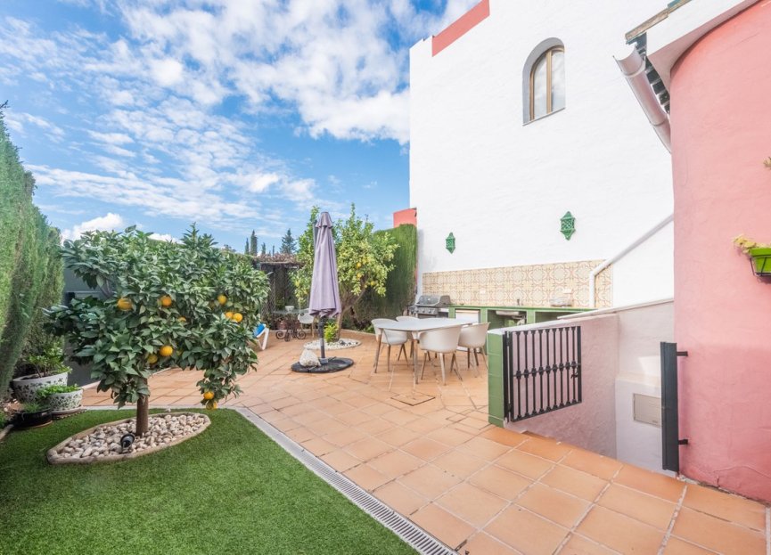 Resale - House - Townhouse - Estepona - Bel Air