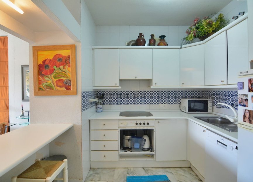 Resale - Apartment - Middle Floor Apartment - Fuengirola - Fuengirola Centro