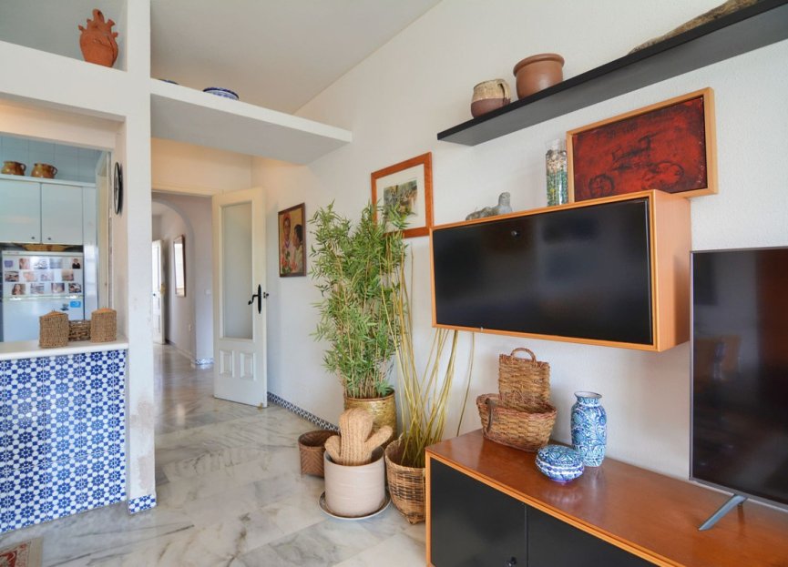 Resale - Apartment - Middle Floor Apartment - Fuengirola - Fuengirola Centro