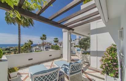 Resale - Apartment - Middle Floor Apartment - Marbella - Sierra Blanca