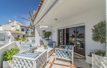 Resale - Apartment - Middle Floor Apartment - Marbella - Sierra Blanca