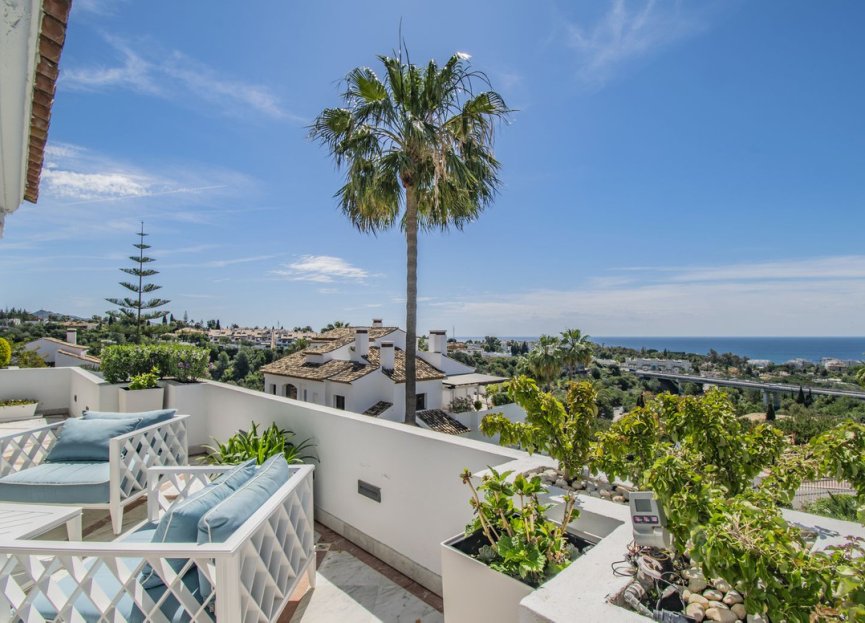 Resale - Apartment - Middle Floor Apartment - Marbella - Sierra Blanca