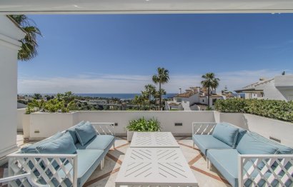 Resale - Apartment - Middle Floor Apartment - Marbella - Sierra Blanca