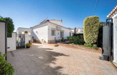 Resale - House - Detached Villa - Benalmádena - Benalmadena Centro