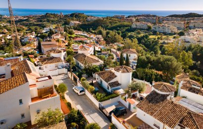 Resale - House - Detached Villa - Benalmádena - Benalmadena Centro